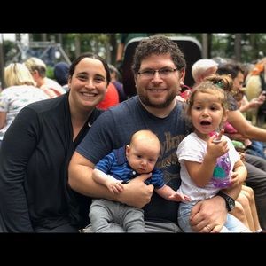 Meet your Posher, Leslie